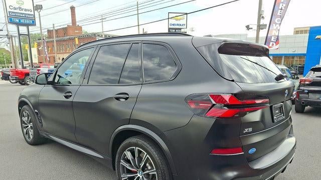 2024 BMW X5 M60i