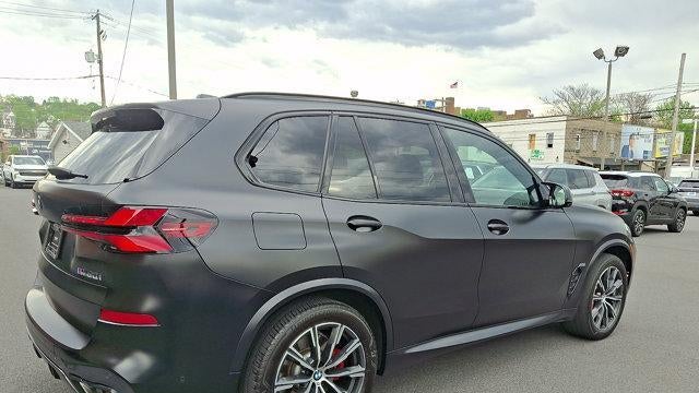 2024 BMW X5 M60i