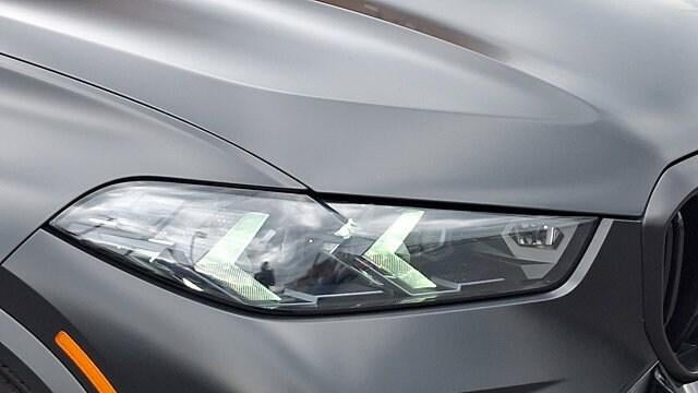 2024 BMW X5 M60i