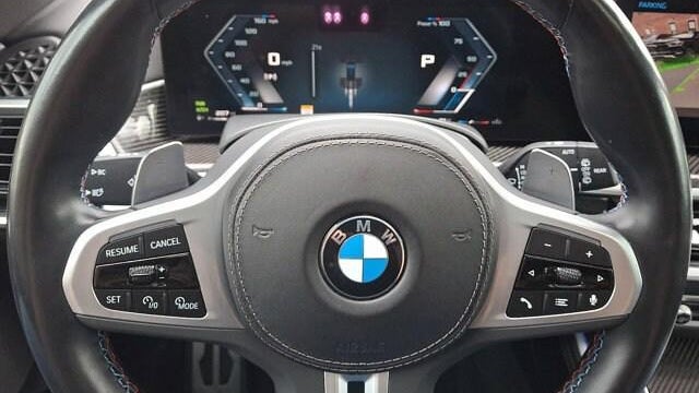 2024 BMW X5 M60i