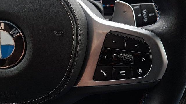 2024 BMW X5 M60i