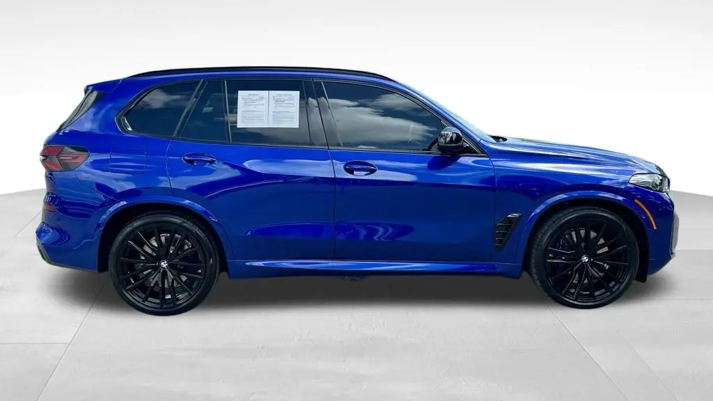 2026 BMW X5 M60i