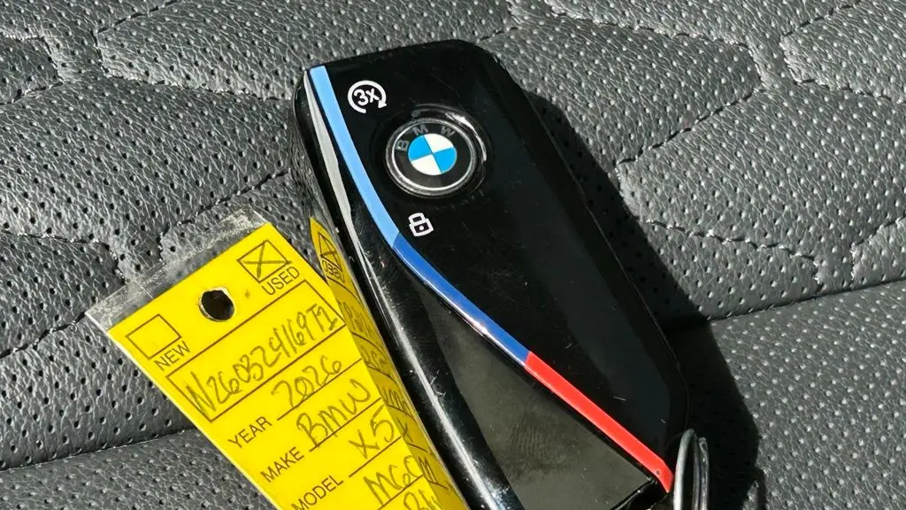 2026 BMW X5 M60i