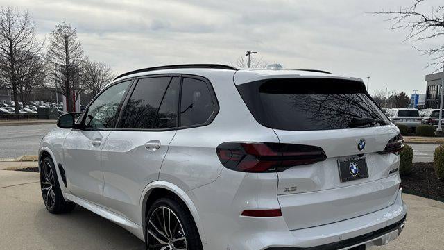 2026 BMW X5 M60i