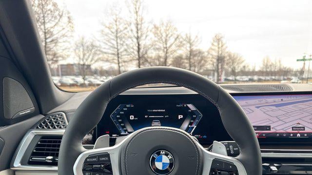 2026 BMW X5 M60i