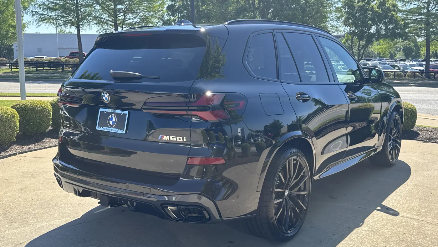 2026 BMW X5 M60i