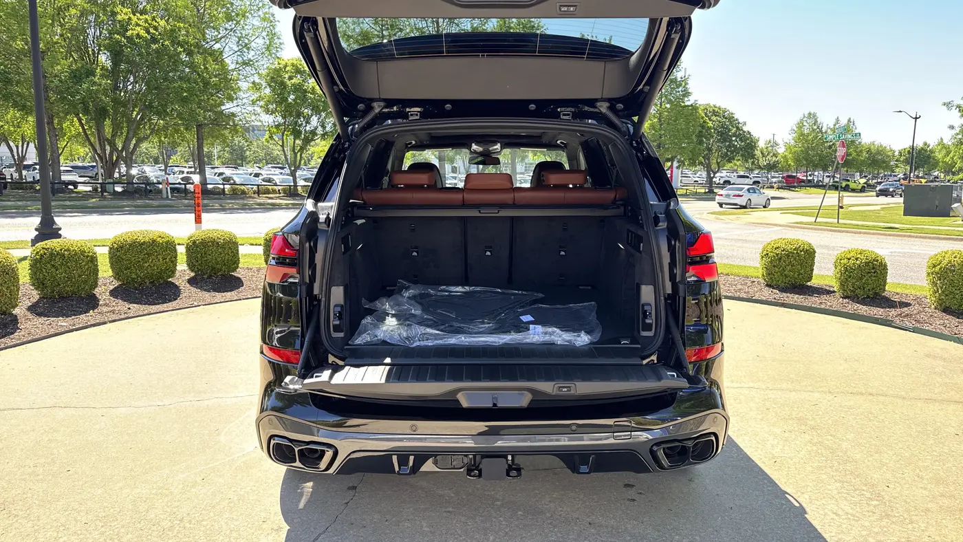 2026 BMW X5 M60i
