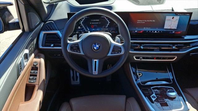 2025 BMW X5 M60i