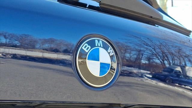 2025 BMW X5 M60i