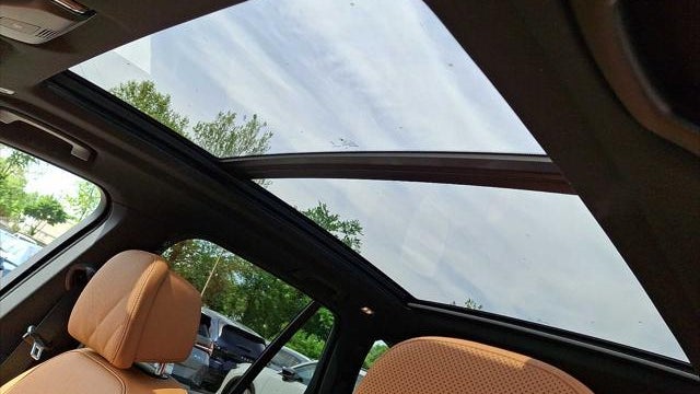 2024 BMW X5 M60i
