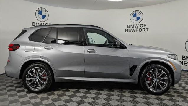 2026 BMW X5 M60i