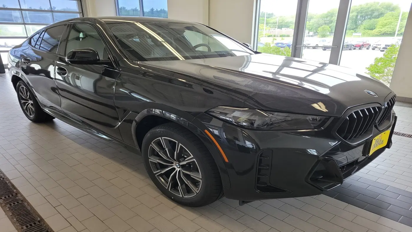 2027 BMW X6 xDrive40i