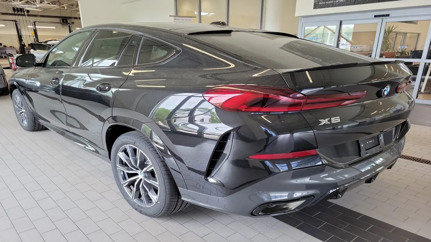 2027 BMW X6 xDrive40i