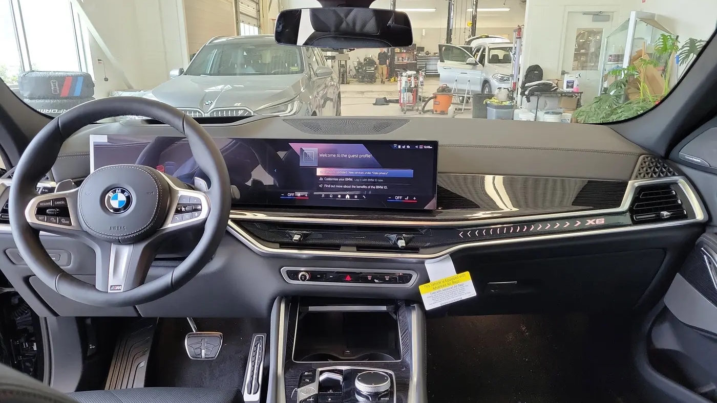 2027 BMW X6 xDrive40i