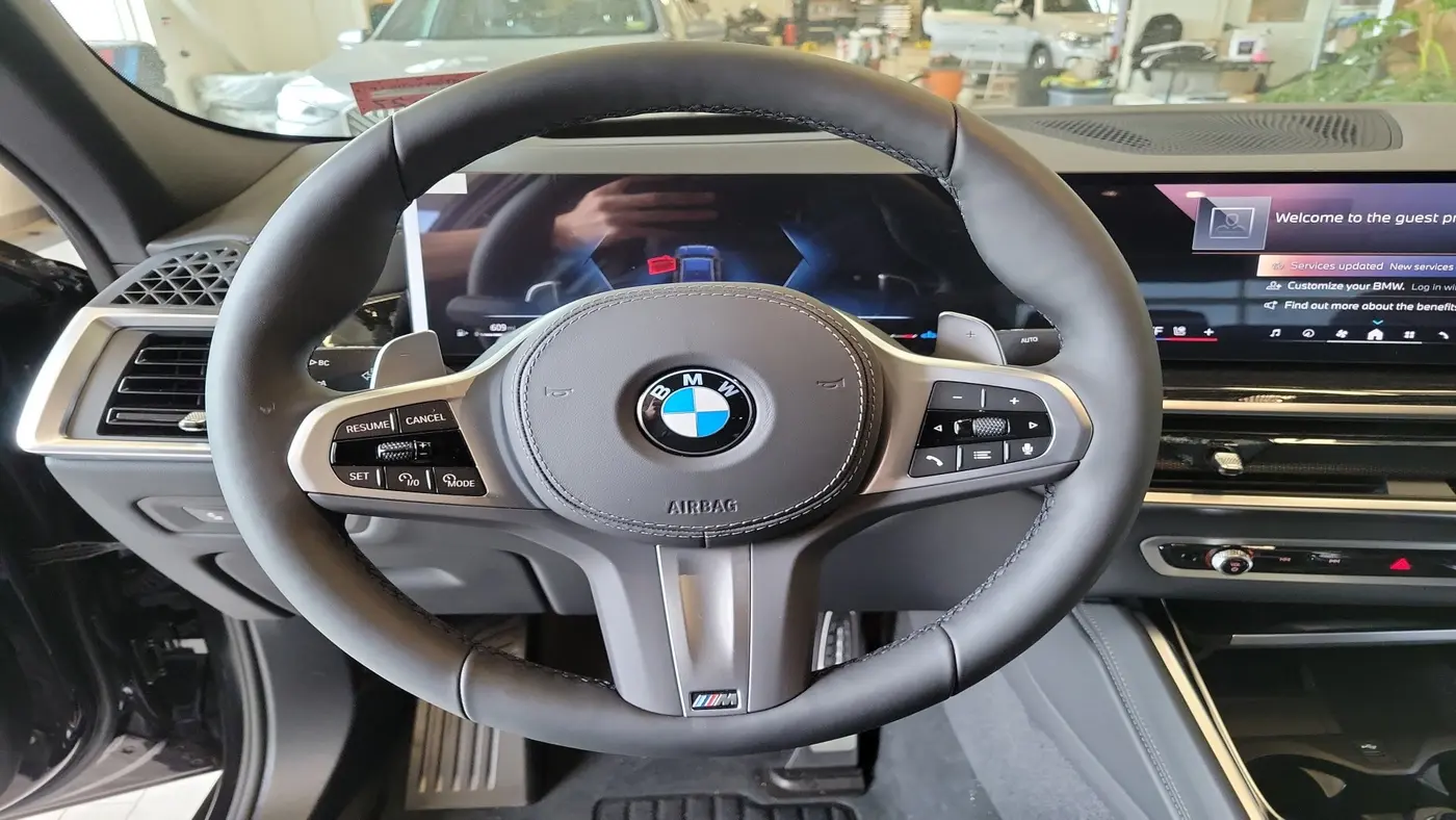 2027 BMW X6 xDrive40i
