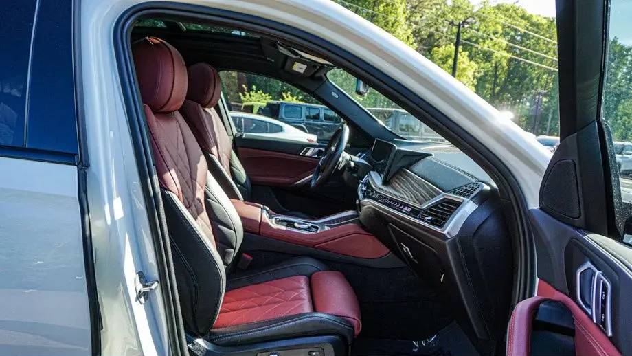 2024 BMW X6 xDrive40i