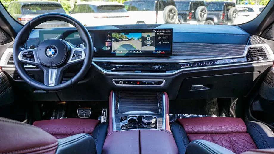 2024 BMW X6 xDrive40i