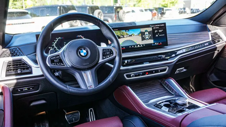2024 BMW X6 xDrive40i