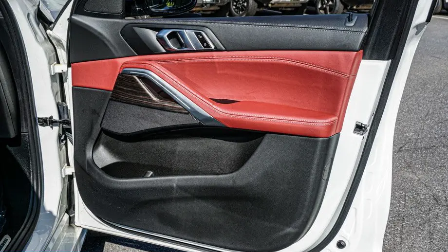 2024 BMW X6 xDrive40i