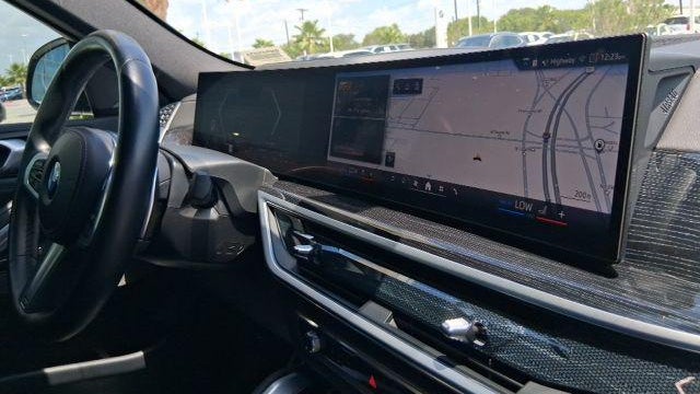 2024 BMW X6 xDrive40i