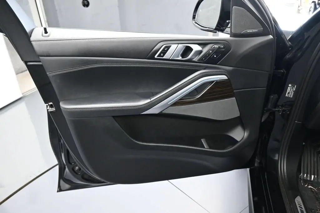 2025 BMW X6 - $49,871