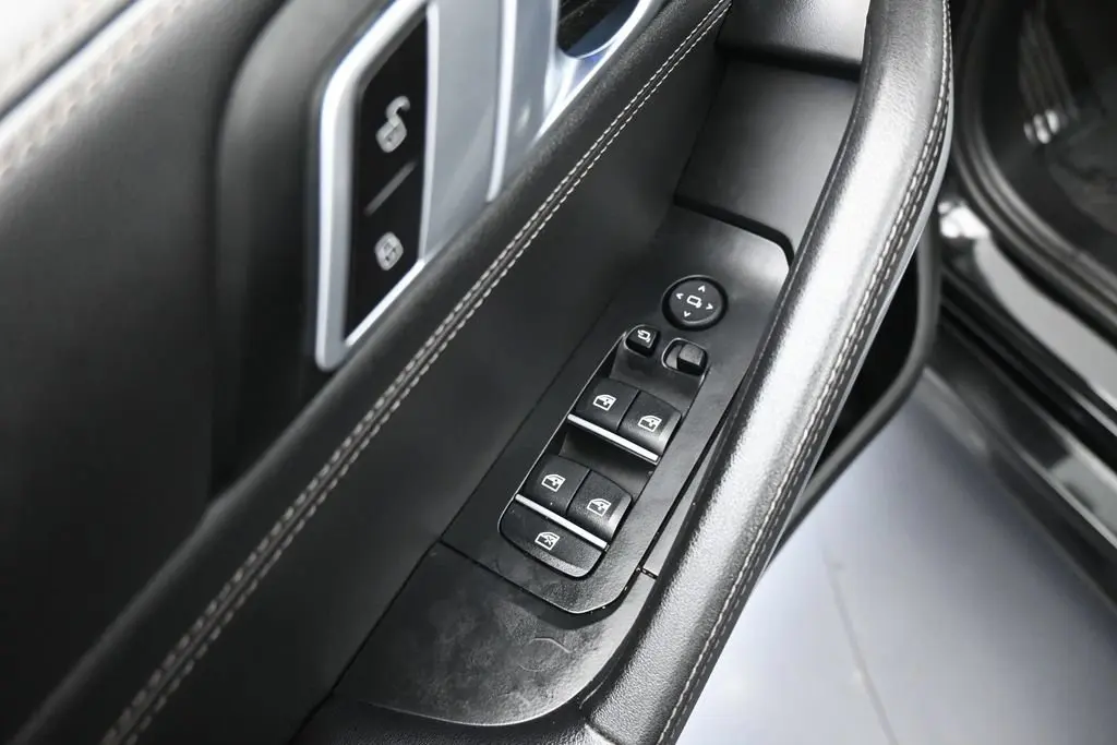2025 BMW X6 - $49,871