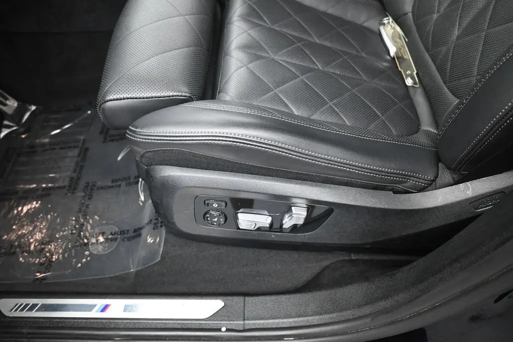 2025 BMW X6 - $49,871