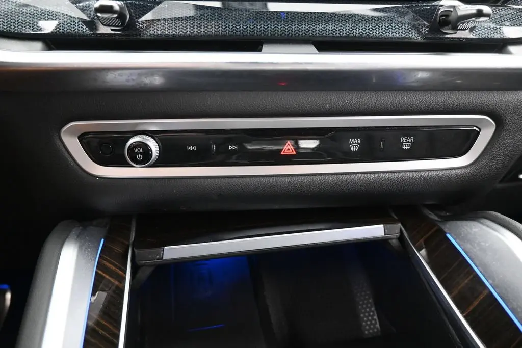 2025 BMW X6 - $49,871