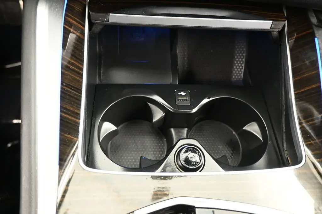 2025 BMW X6 - $49,871