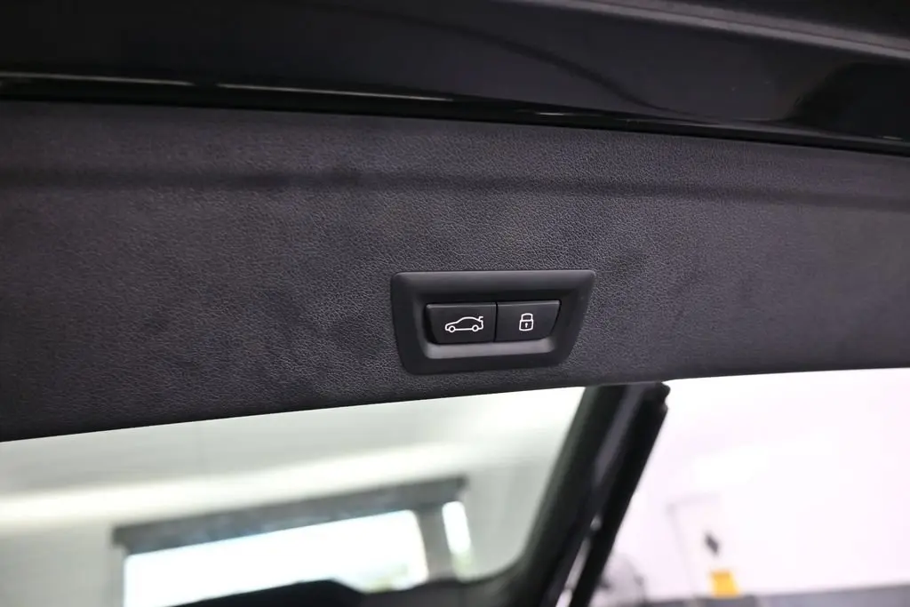 2025 BMW X6 - $49,871