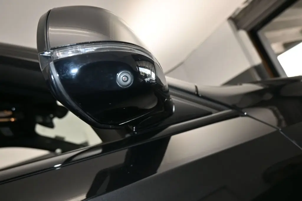 2025 BMW X6 - $49,871
