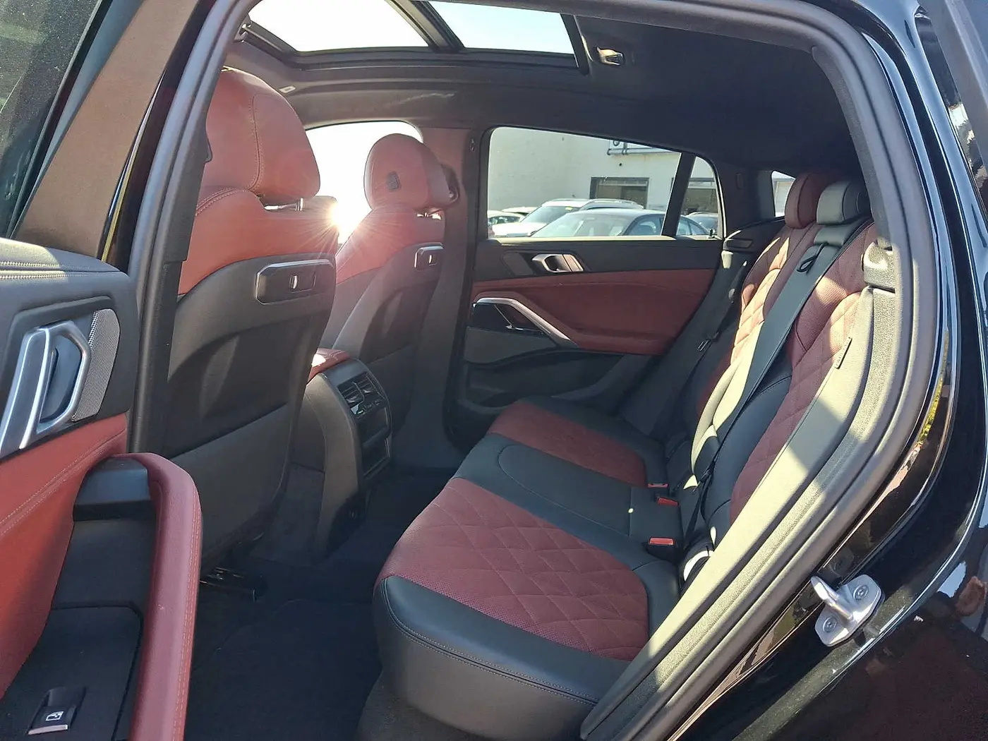 2025 BMW X6 - $60,995