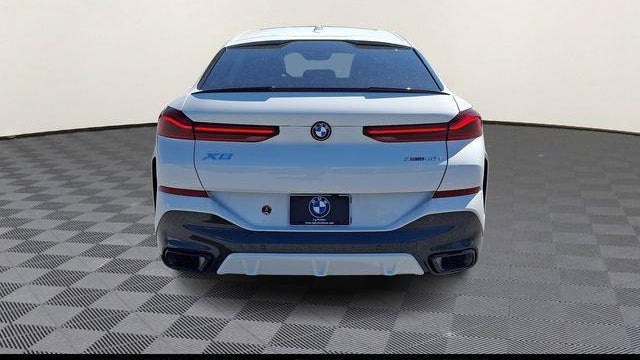 2025 BMW X6 xDrive40i