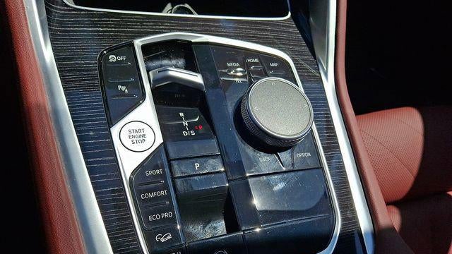 2025 BMW X6 xDrive40i