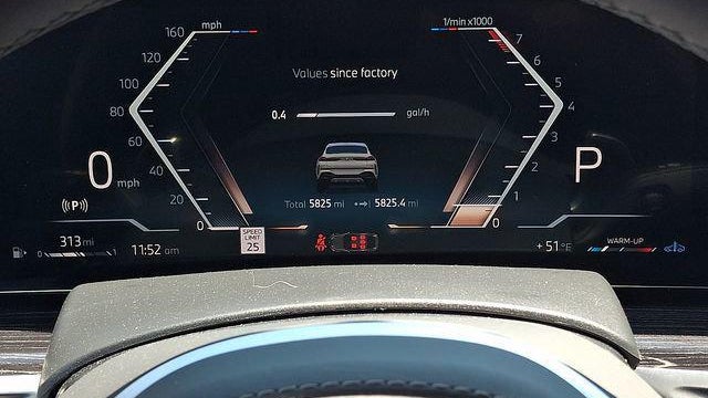 2025 BMW X6 xDrive40i