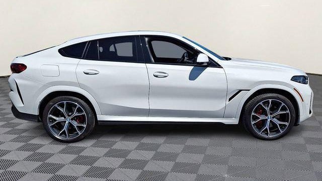2025 BMW X6 xDrive40i