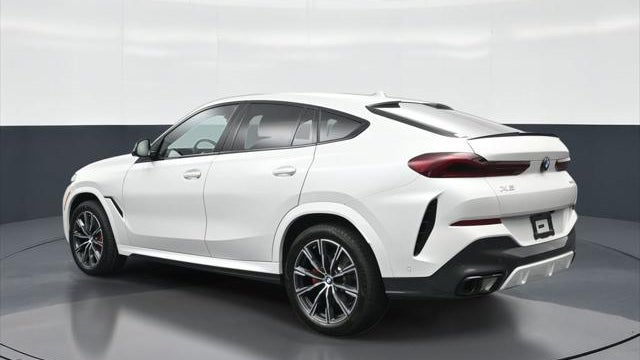2026 BMW X6 xDrive40i