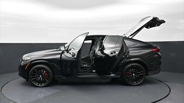 2026 BMW X6 xDrive40i