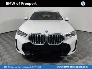 2024 BMW X6 with Alpine White Exterior