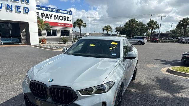 2024 BMW X6 xDrive40i