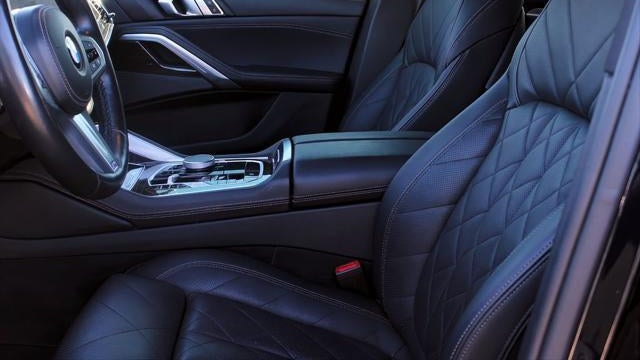 2025 BMW X6 xDrive40i