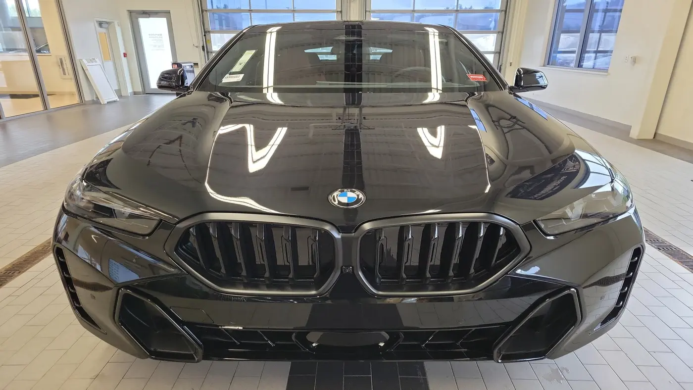 2027 BMW X6 xDrive40i