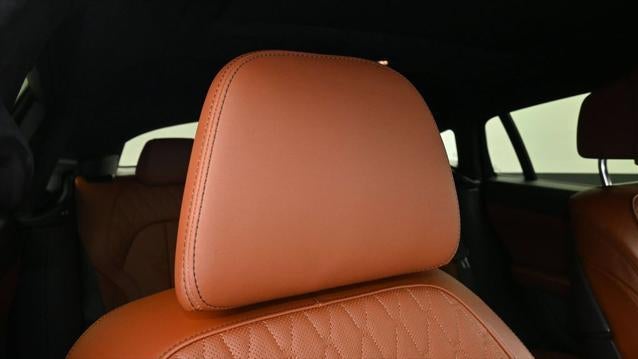 2024 BMW X6 xDrive40i