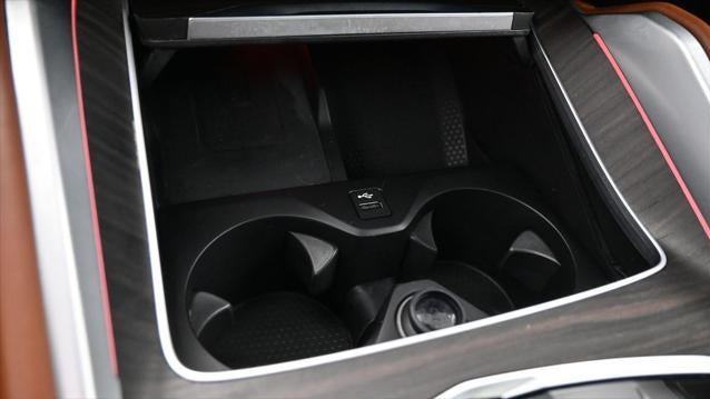 2024 BMW X6 xDrive40i