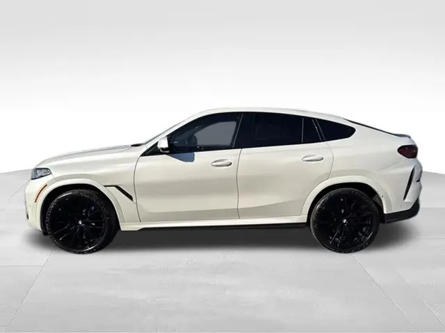 2027 BMW X6 - $79,186