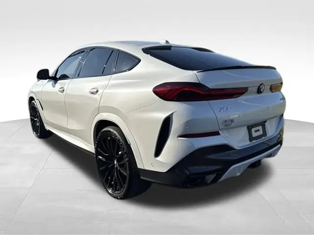 2027 BMW X6 - $79,186