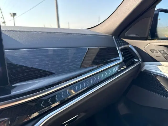 2027 BMW X6 - $79,186