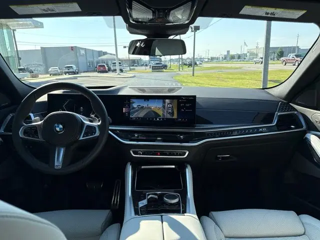 2027 BMW X6 - $79,186