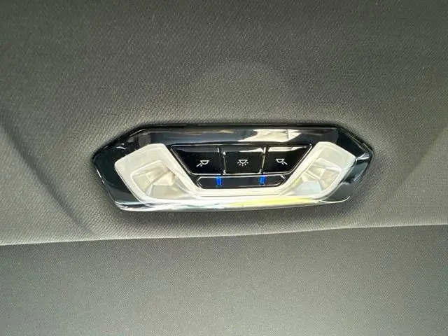 2027 BMW X6 - $79,186