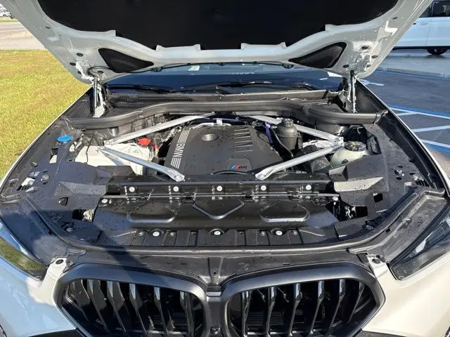 2027 BMW X6 - $79,186